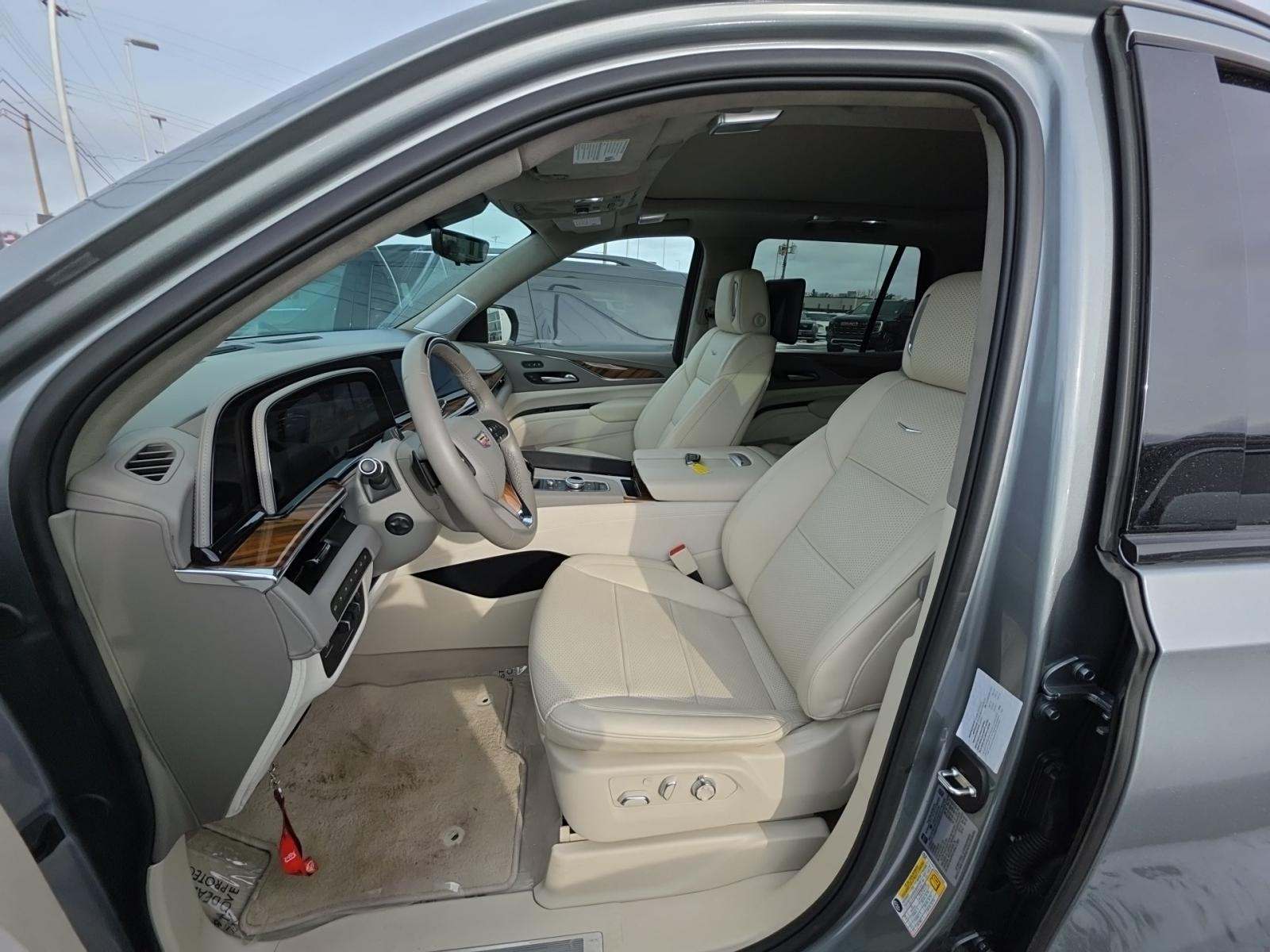 2024 Cadillac Escalade Sport Platinum AWD