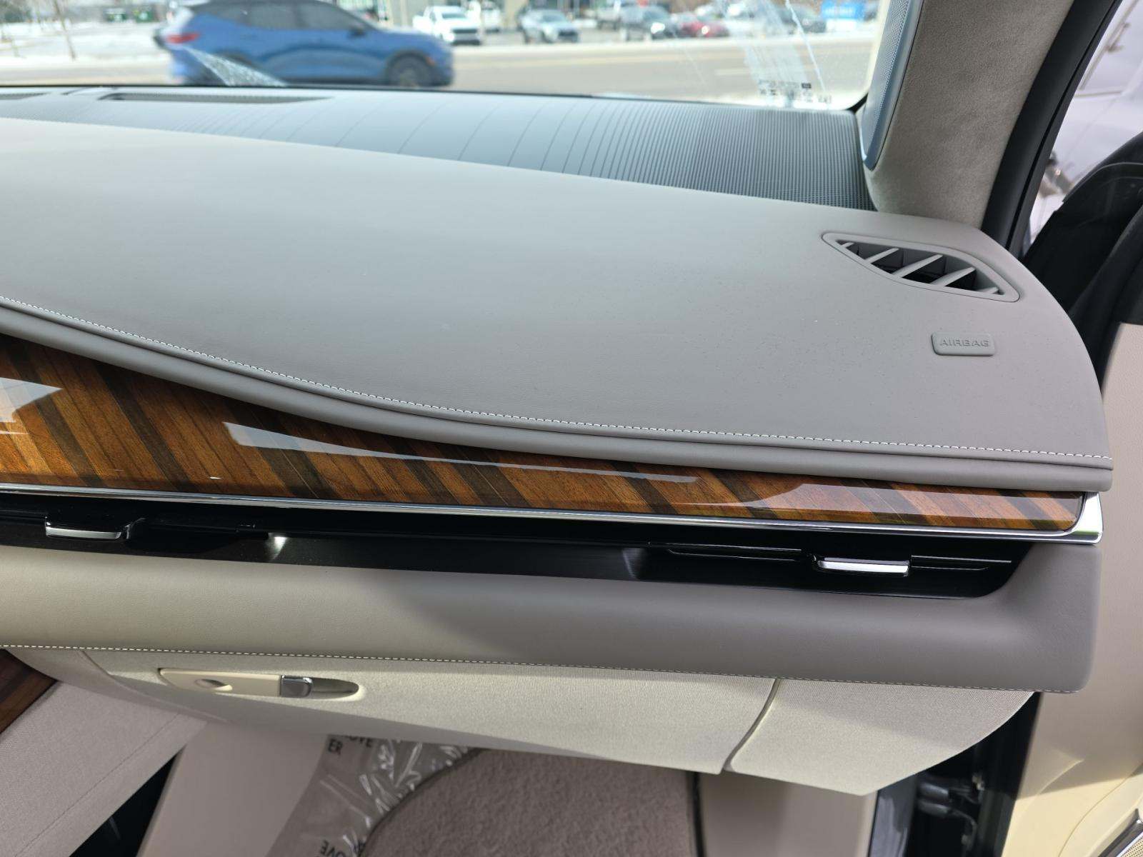 2024 Cadillac Escalade Sport Platinum AWD