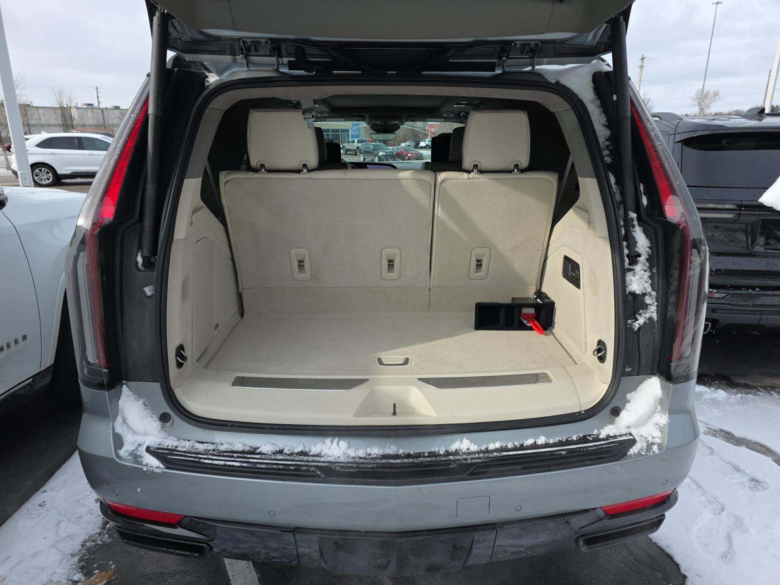 2024 Cadillac Escalade Sport Platinum AWD