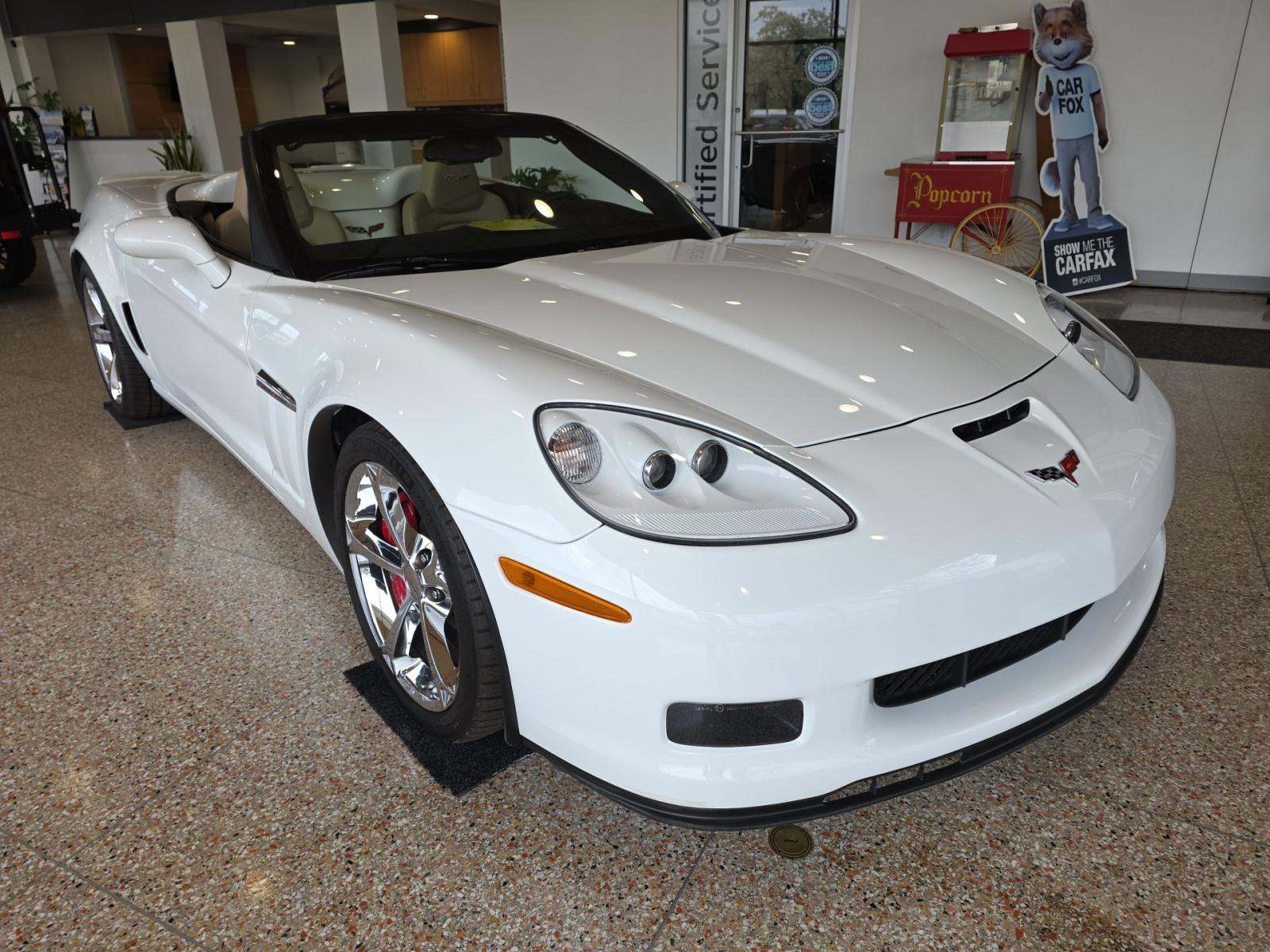 CHEVROLET CORVETTE - 4