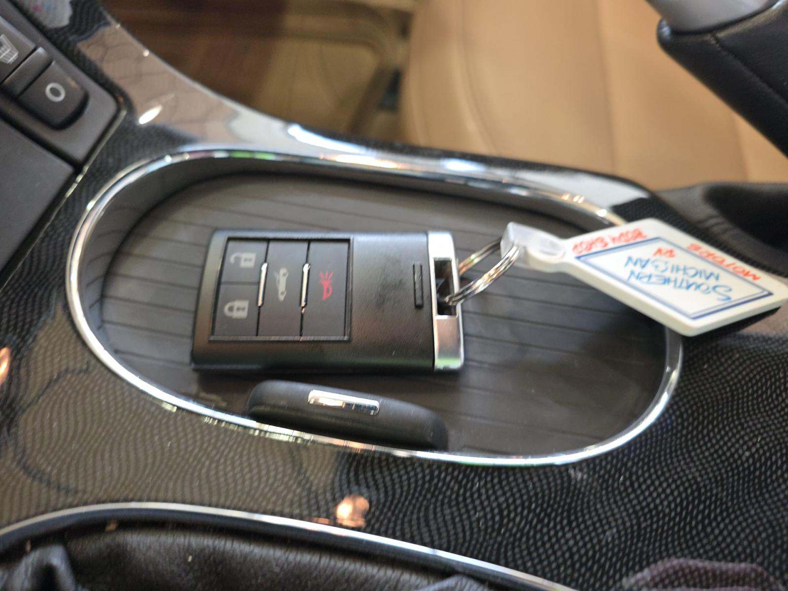 CHEVROLET CORVETTE - 8