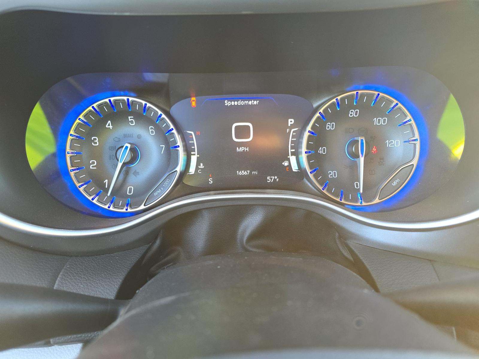 2023 Chrysler Pacifica Touring L FWD