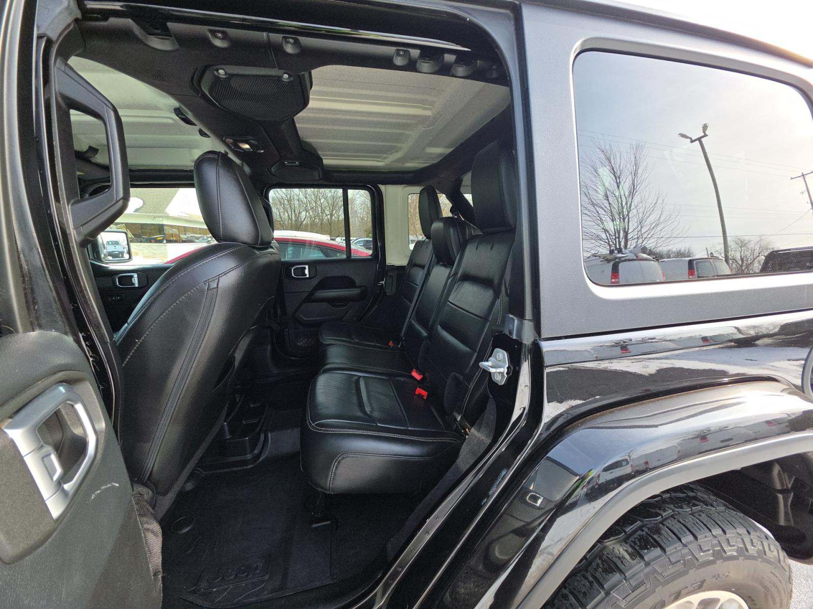 2018 Jeep Wrangler Unlimited Sahara AWD
