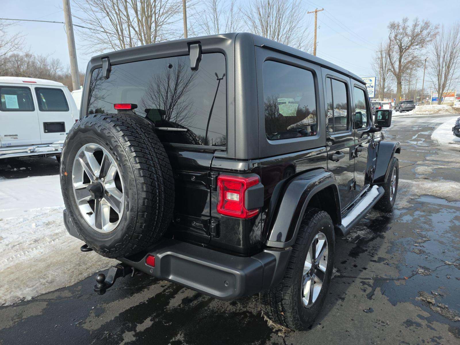 2018 Jeep Wrangler Unlimited Sahara AWD