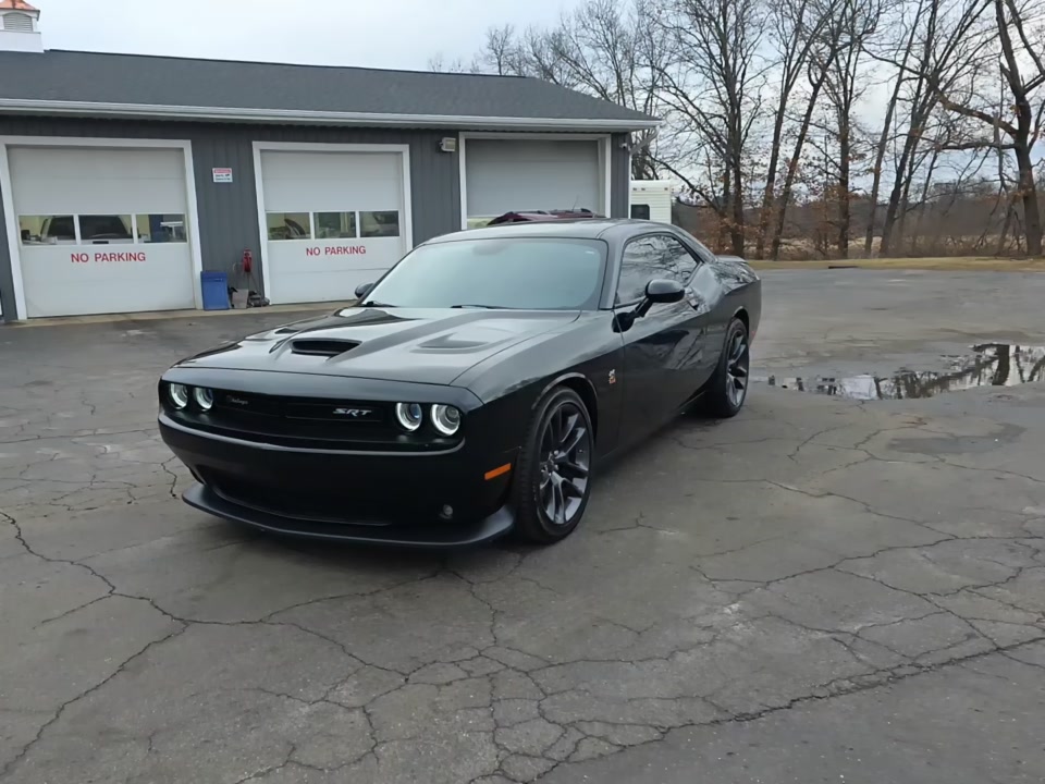 2022 Dodge Challenger R/T Scat Pack RWD