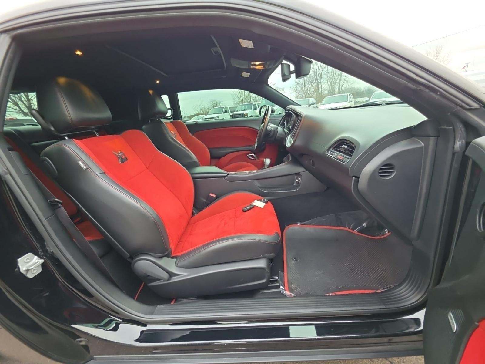 2022 Dodge Challenger R/T Scat Pack RWD