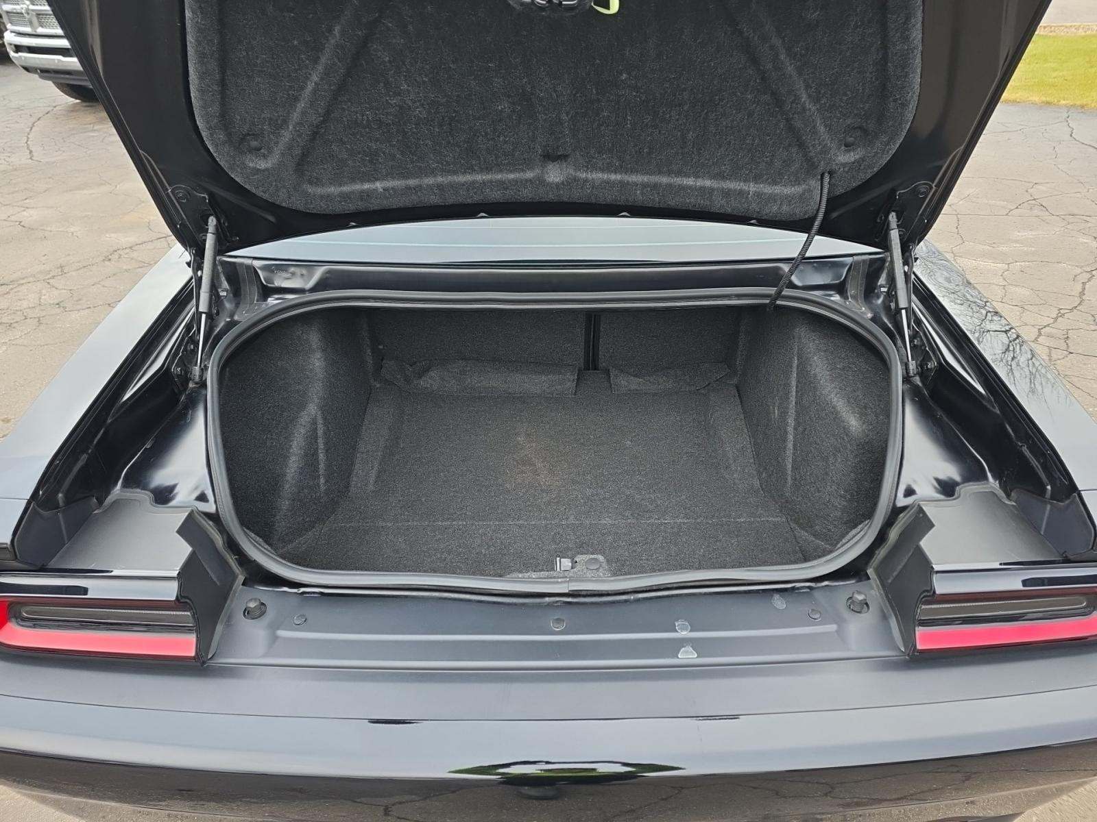 2022 Dodge Challenger R/T Scat Pack RWD