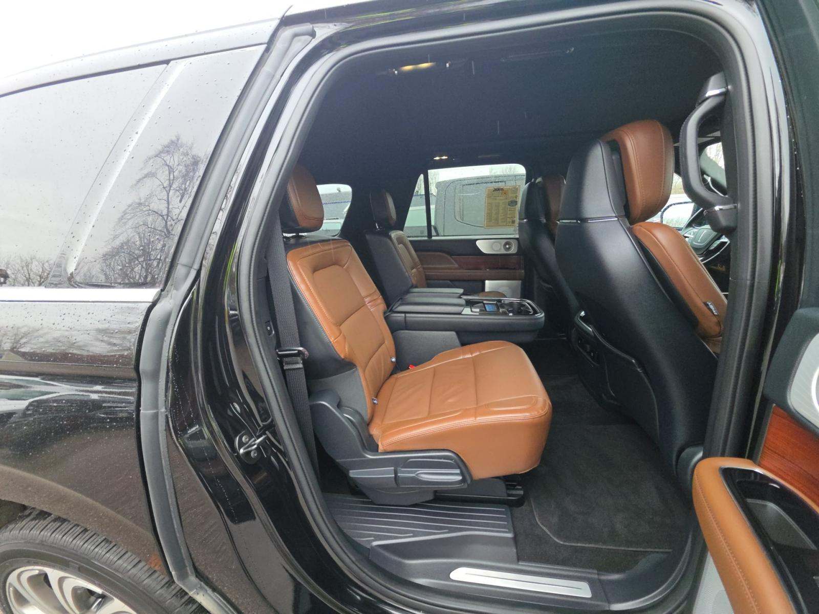 2023 Lincoln Navigator L Reserve AWD