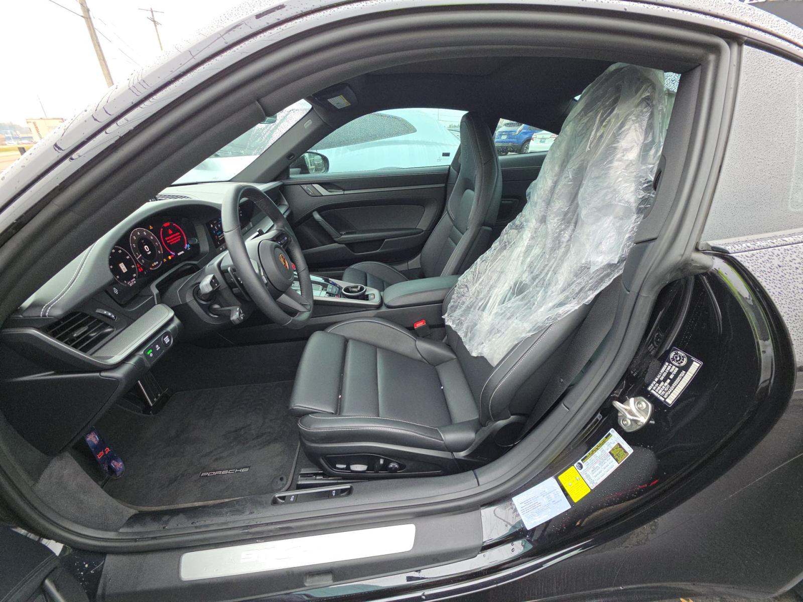 2025 Porsche 911 Carrera RWD