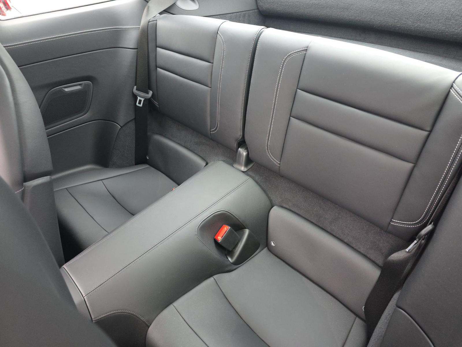 2025 Porsche 911 Carrera RWD