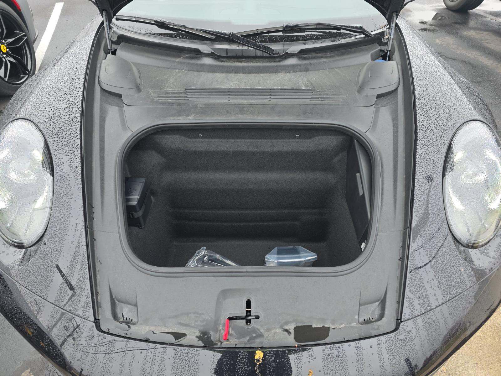 2025 Porsche 911 Carrera RWD