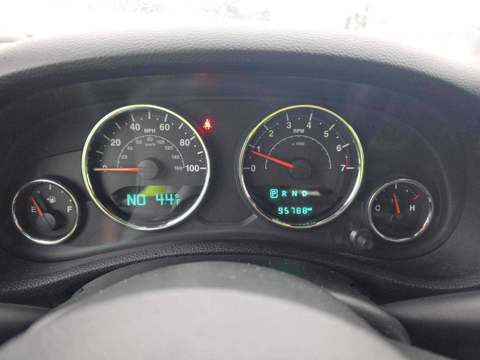 JEEP UNLIMITED SPORT - 5