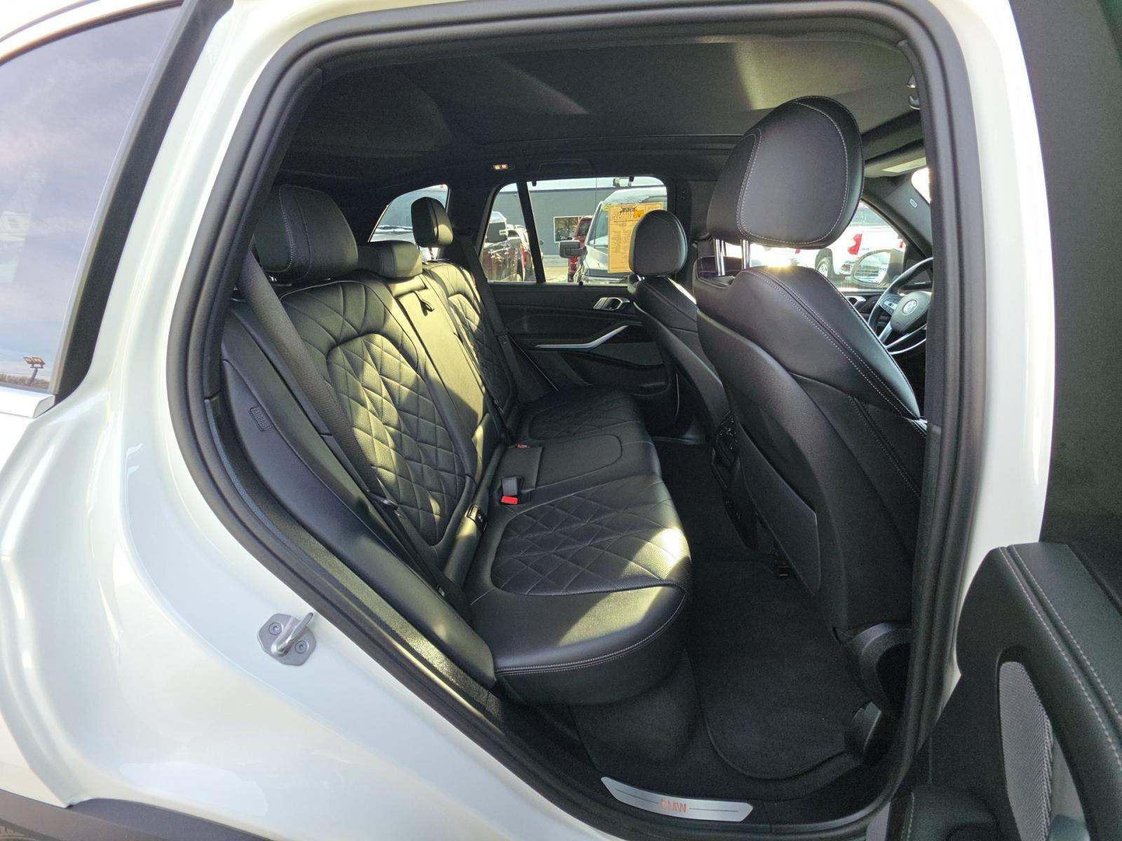 2024 BMW X5 xDrive40i AWD