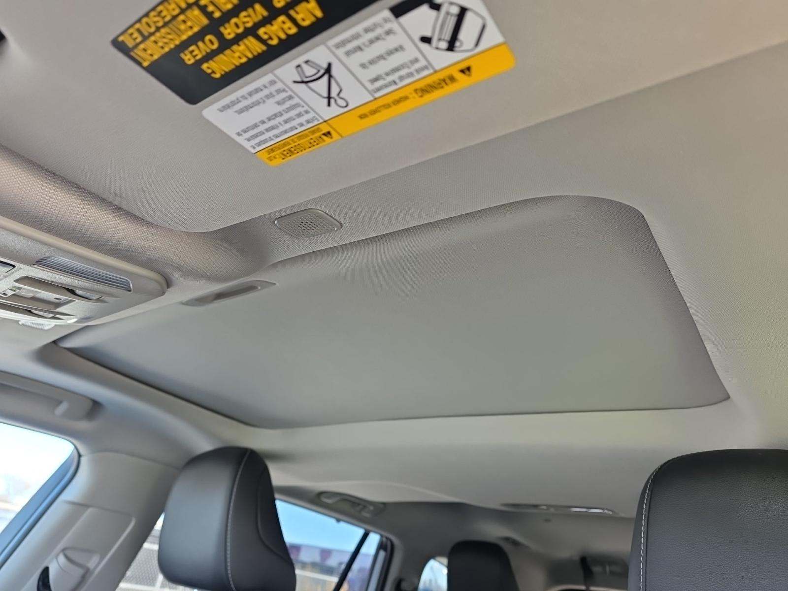 2024 Toyota Highlander Hybrid XLE Nightshade AWD