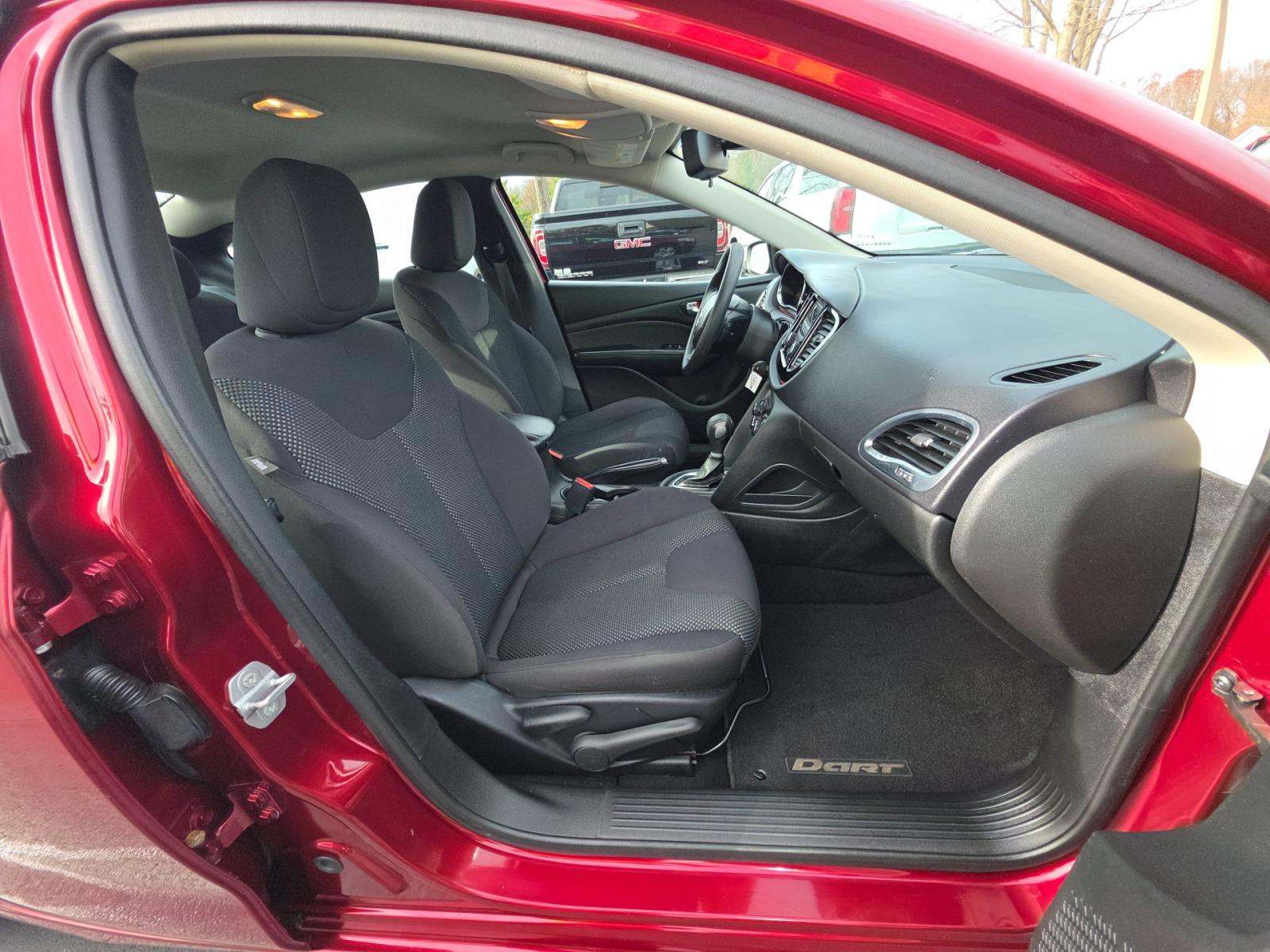 2015 Dodge Dart SE FWD