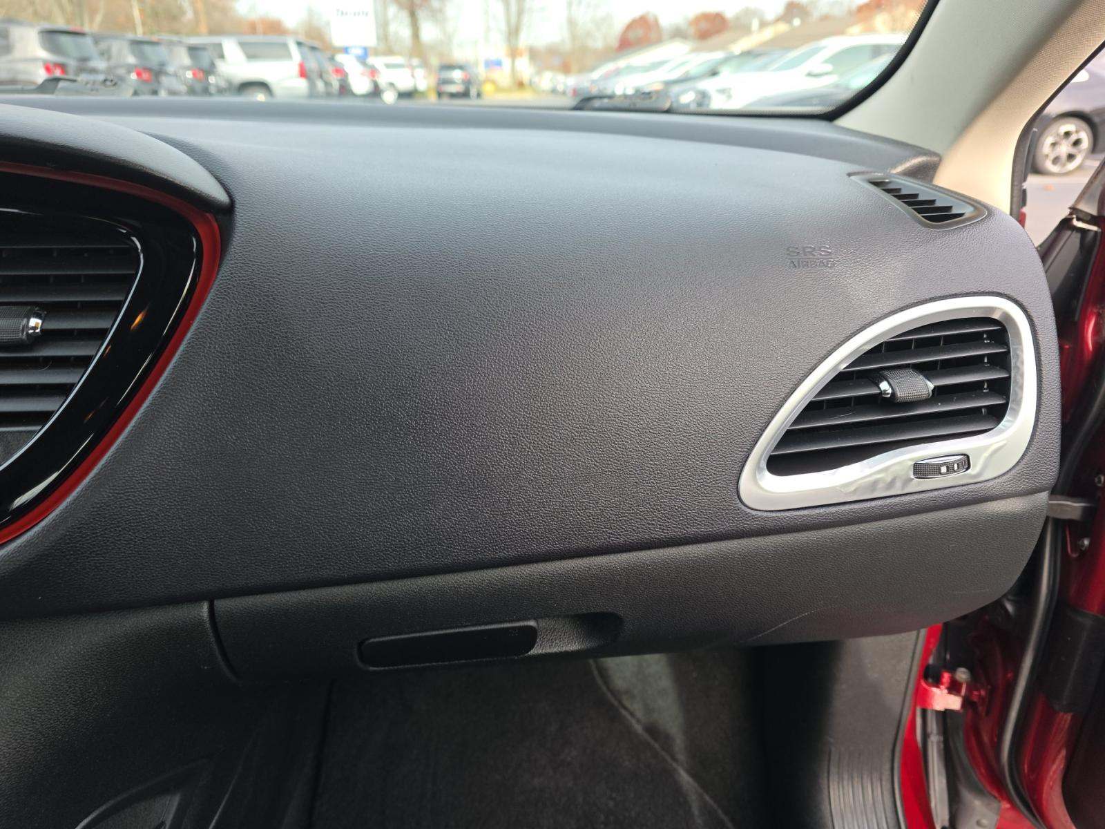 2015 Dodge Dart SE FWD