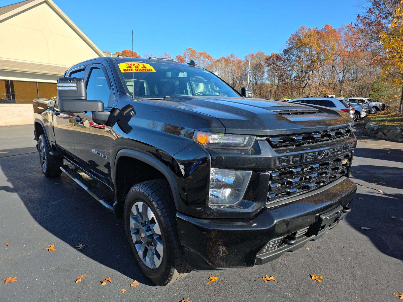 2023 Chevrolet Silverado 2500HD Custom AWD