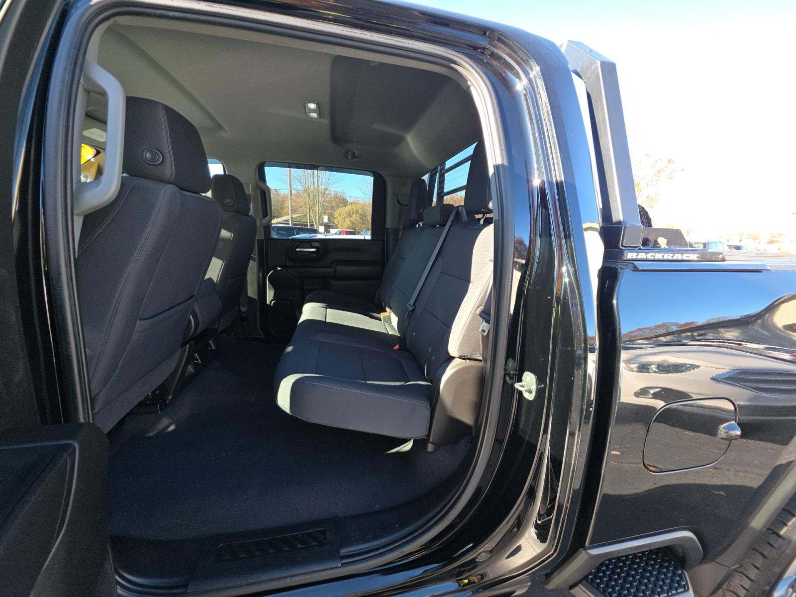 2023 Chevrolet Silverado 2500HD Custom AWD