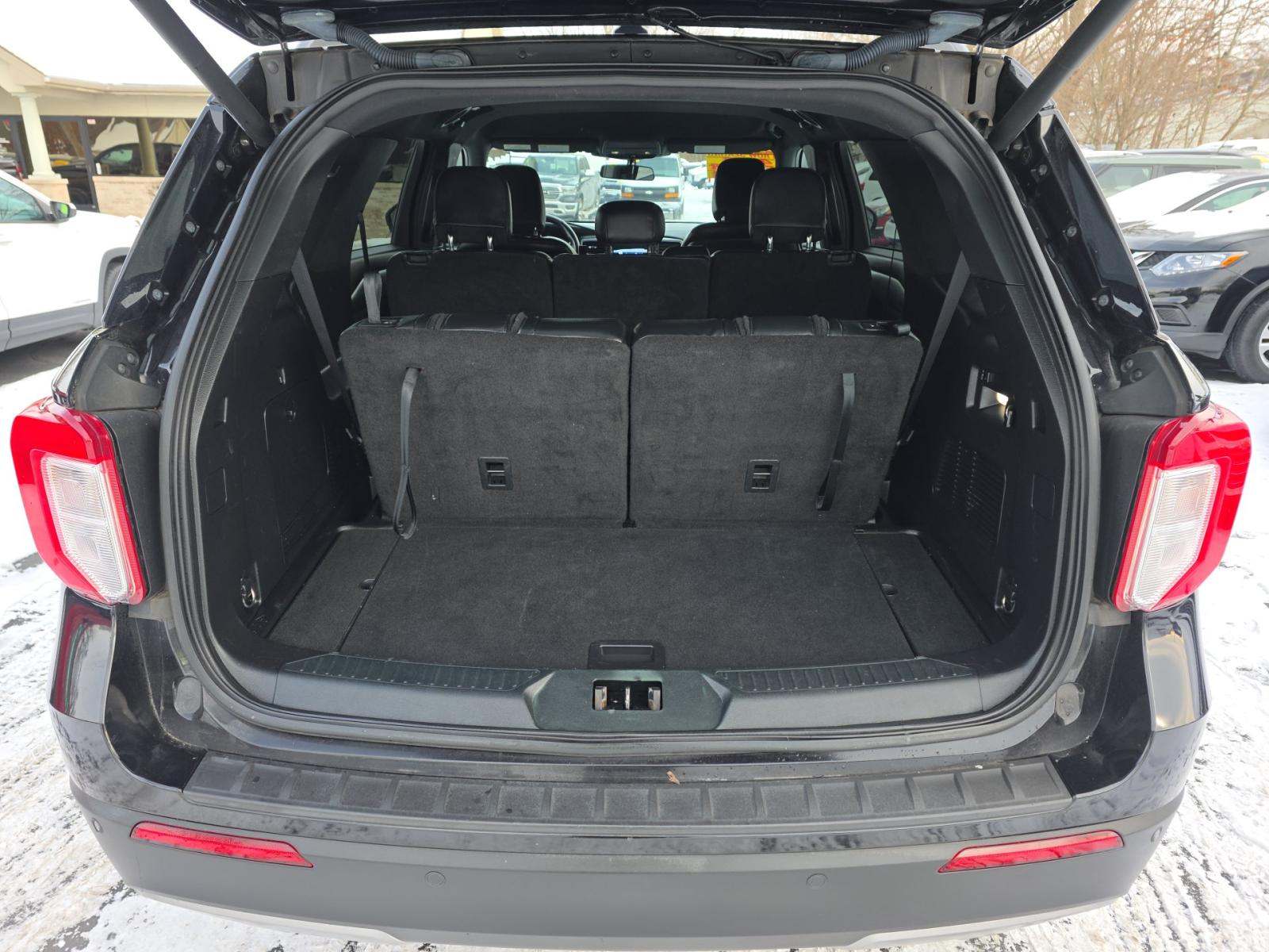 2020 Ford Explorer XLT AWD
