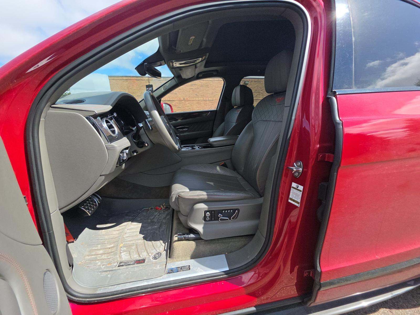 2019 Bentley Bentayga V8 AWD