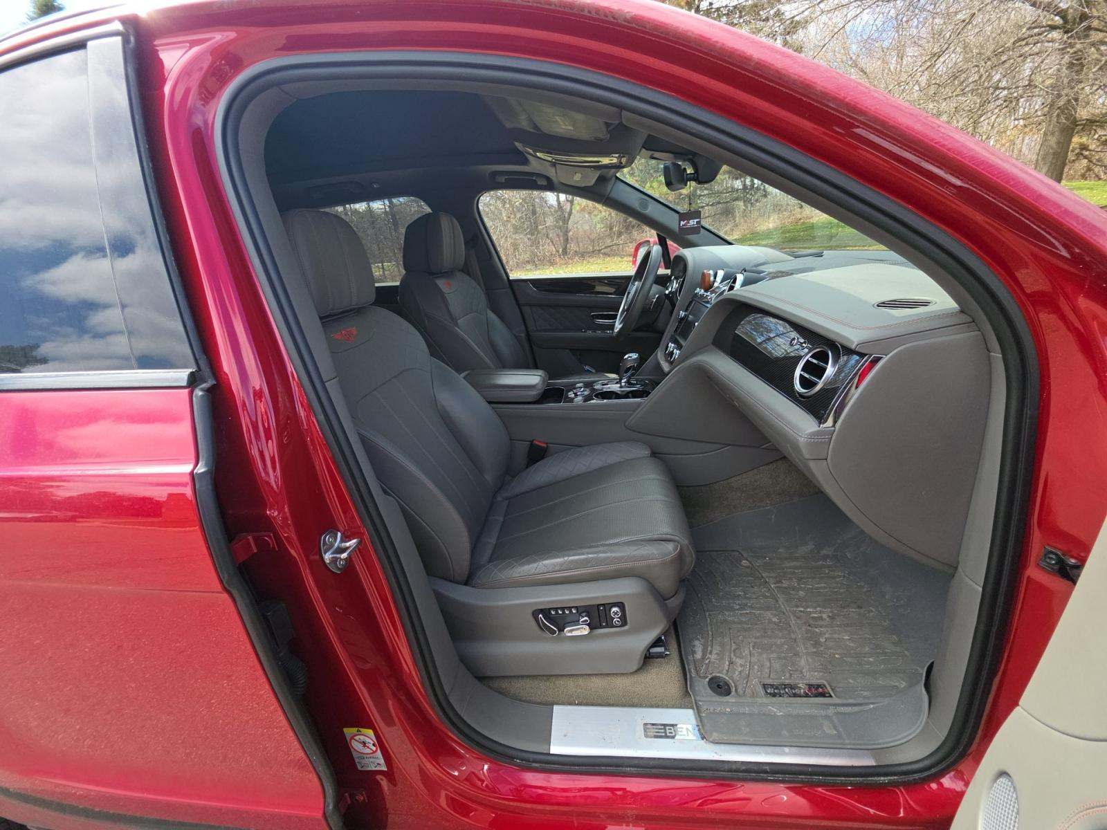 2019 Bentley Bentayga V8 AWD