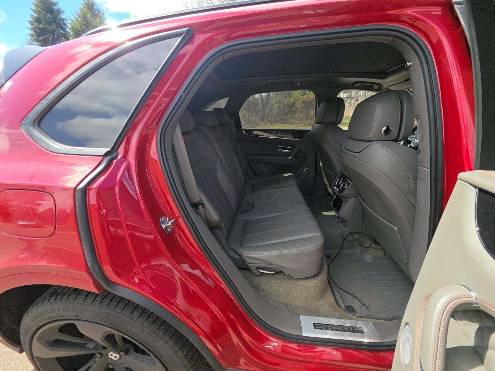 2019 Bentley Bentayga V8 AWD