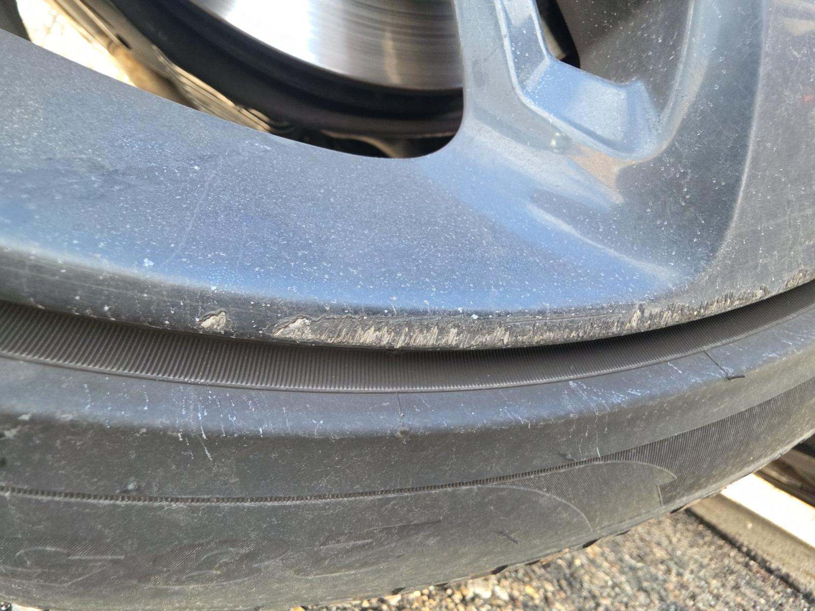 2019 Bentley Bentayga V8 AWD