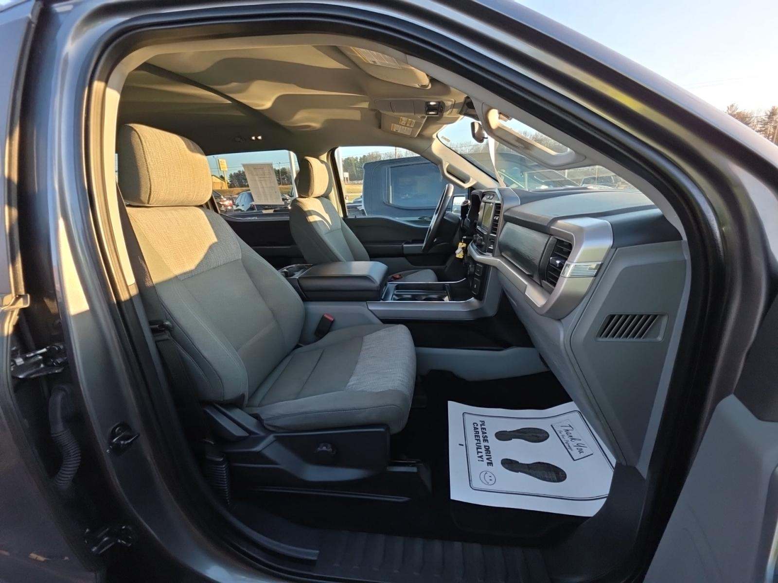 2023 Ford F-150 XLT AWD