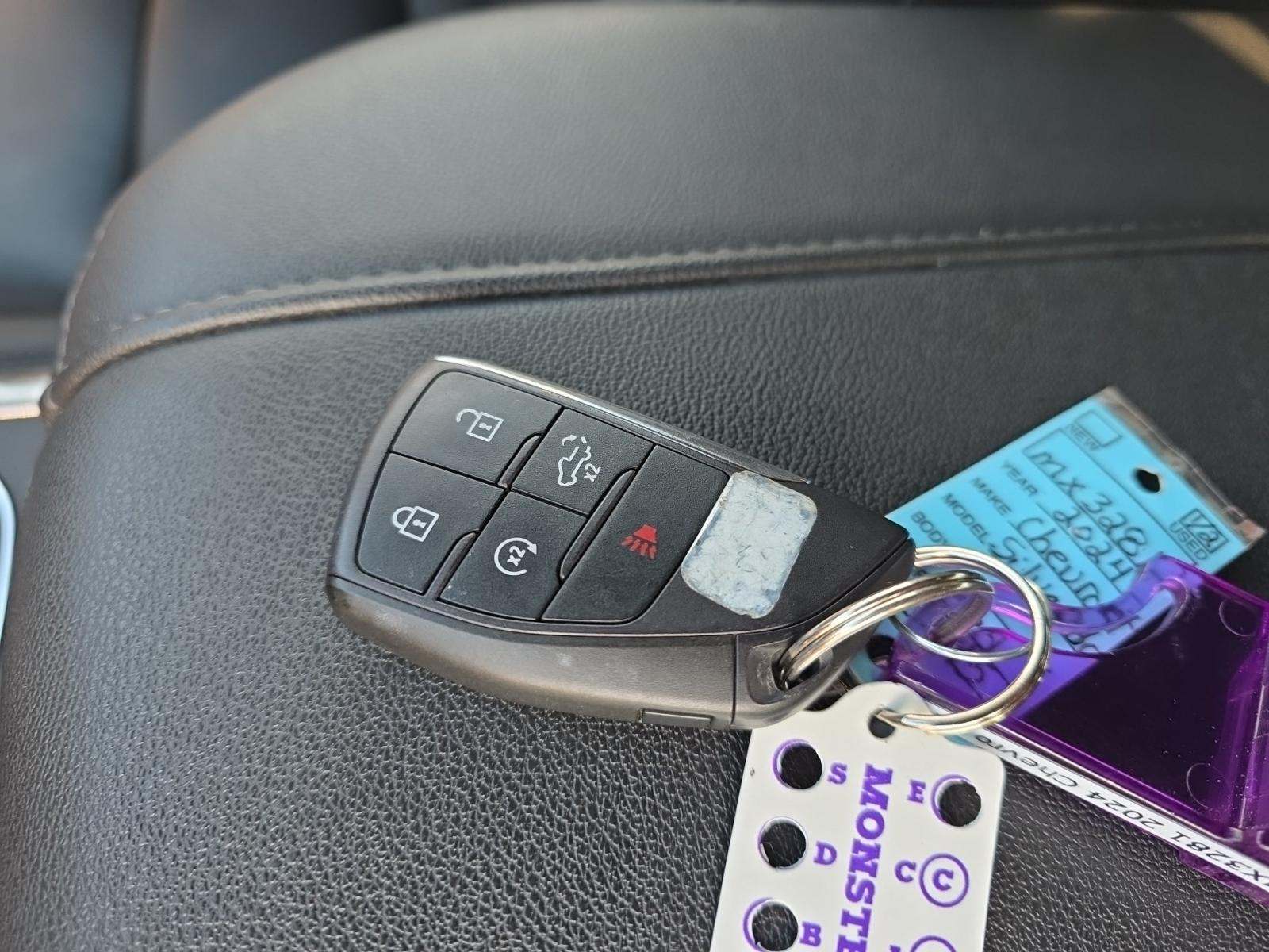 2024 Chevrolet Silverado 1500 RST AWD