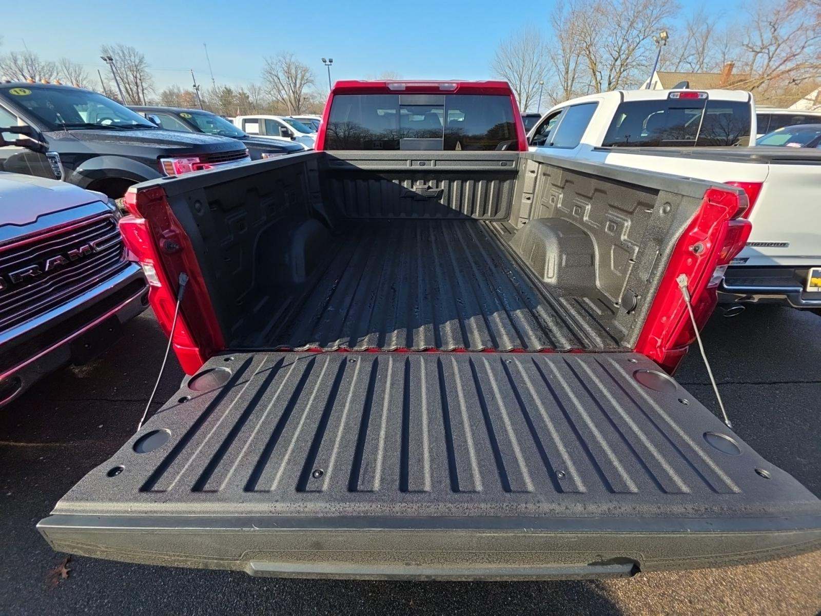 2024 Chevrolet Silverado 1500 RST AWD