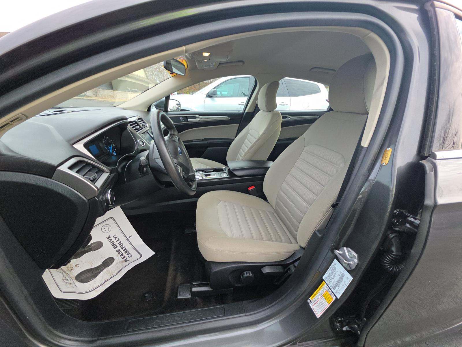 2017 Ford Fusion S FWD