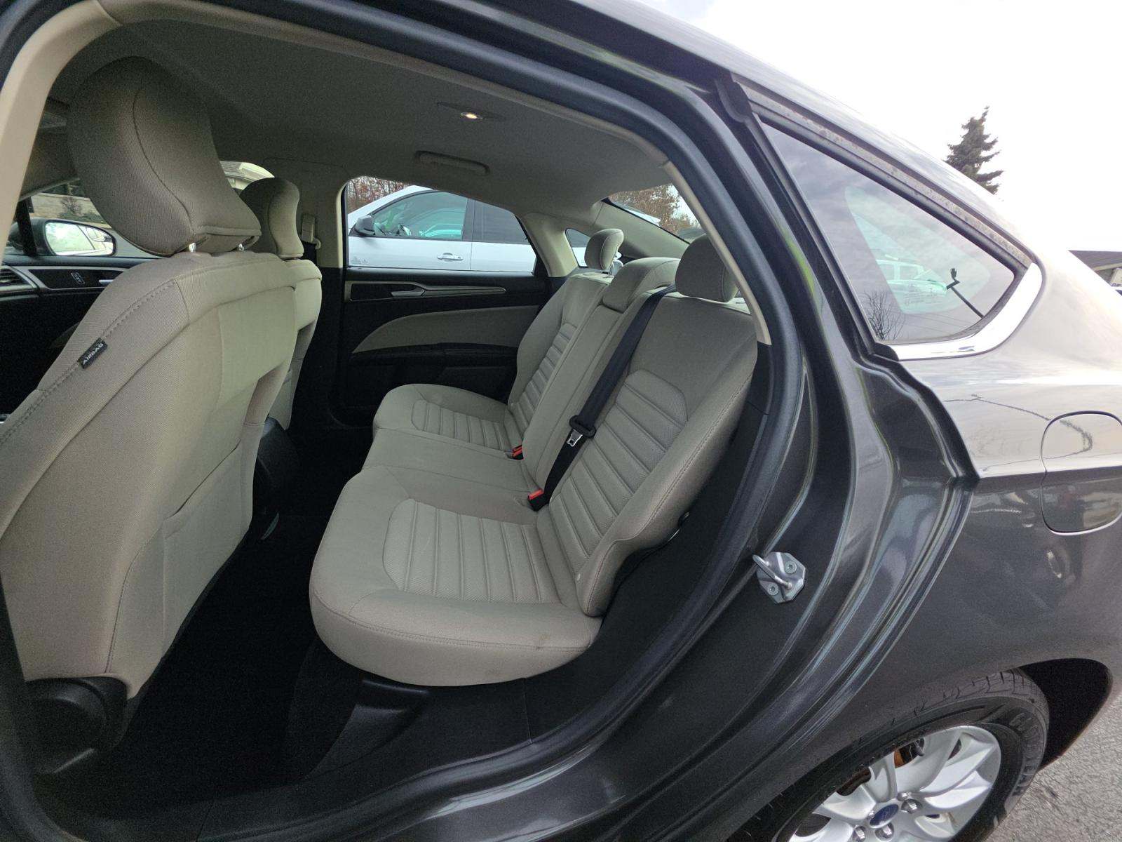 2017 Ford Fusion S FWD