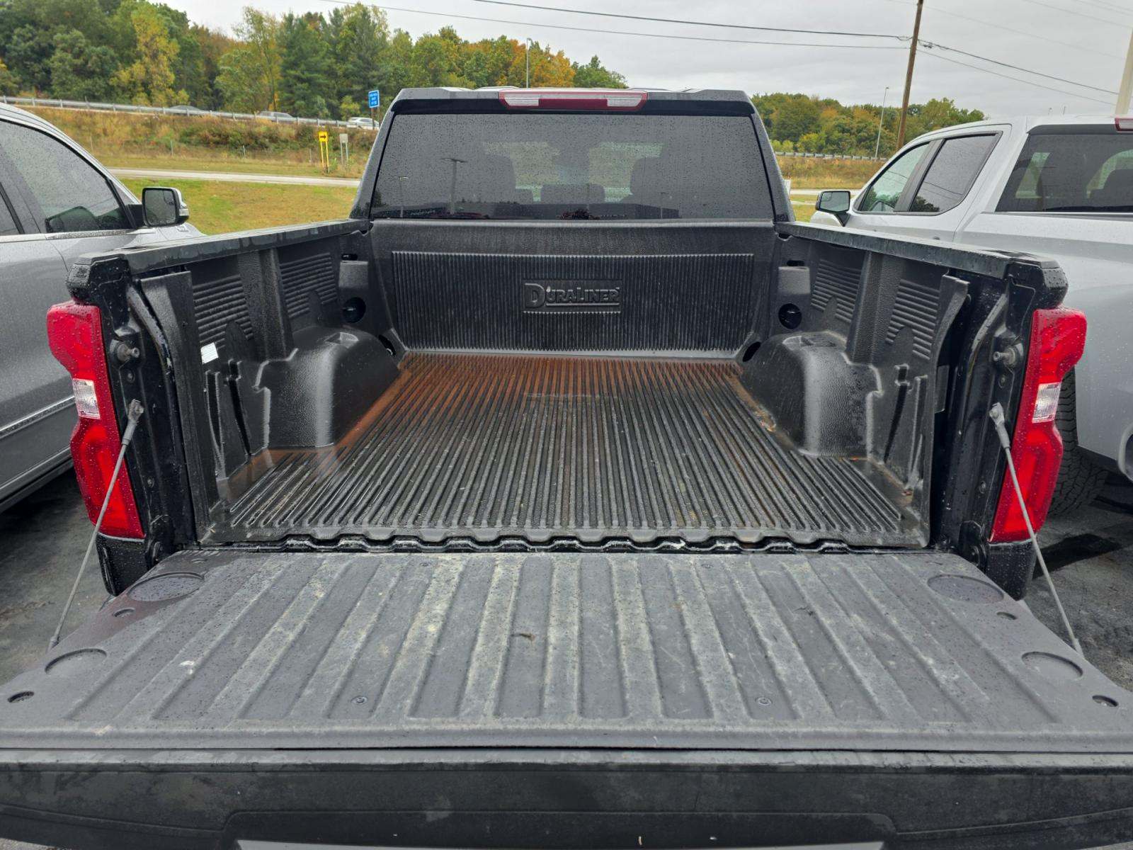 2023 Chevrolet Silverado 1500 RST AWD