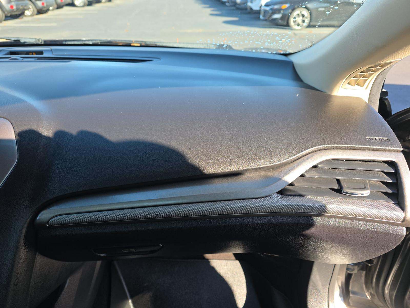 2020 Ford Fusion SE FWD