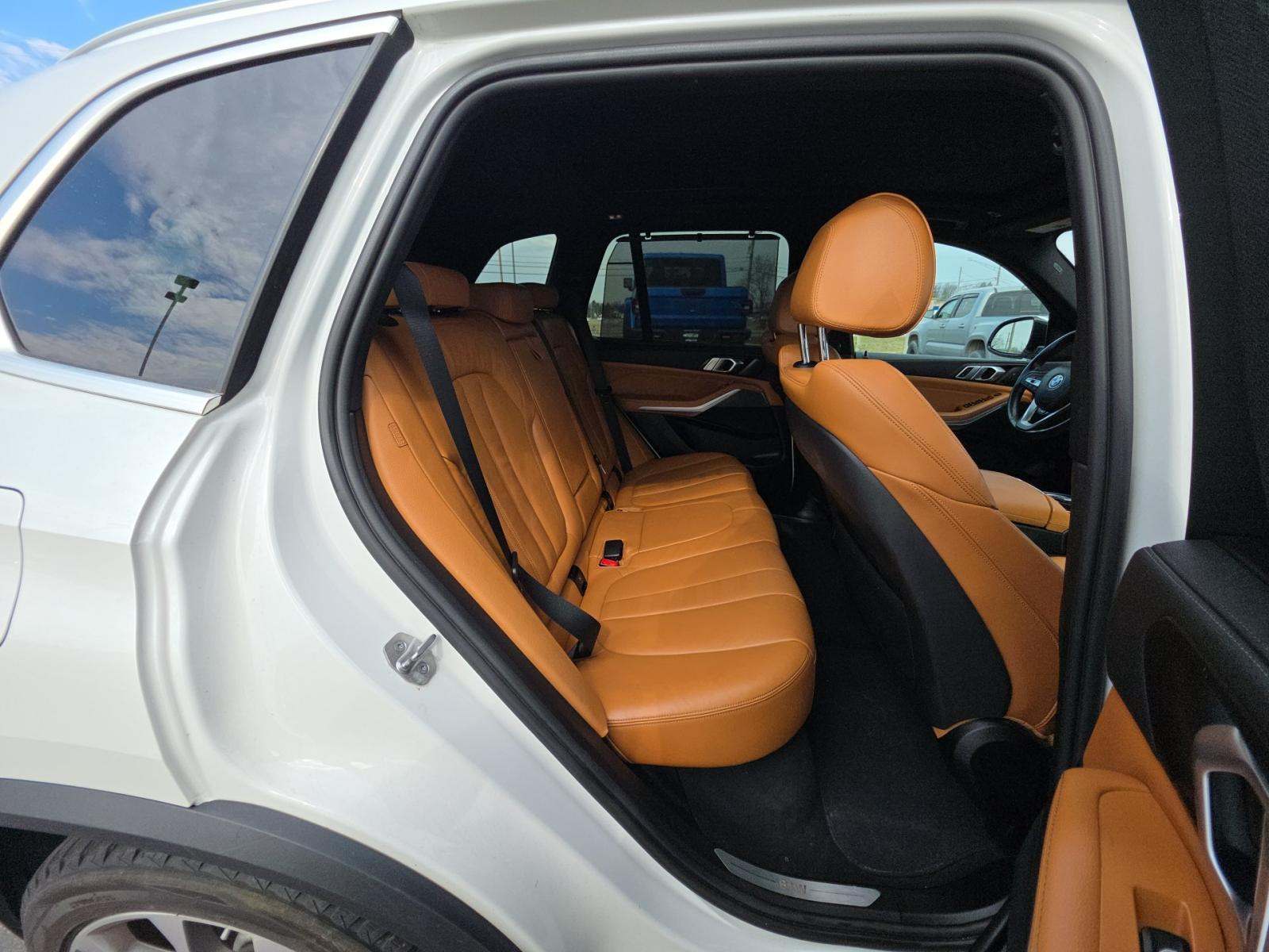 2022 BMW X5 xDrive40i AWD