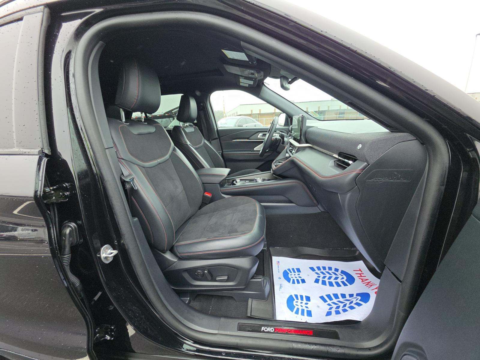 2025 Ford Explorer ST AWD