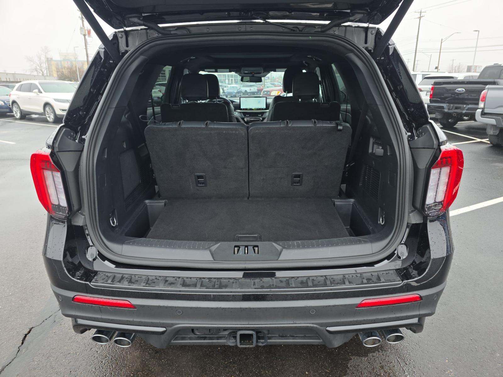 2025 Ford Explorer ST AWD