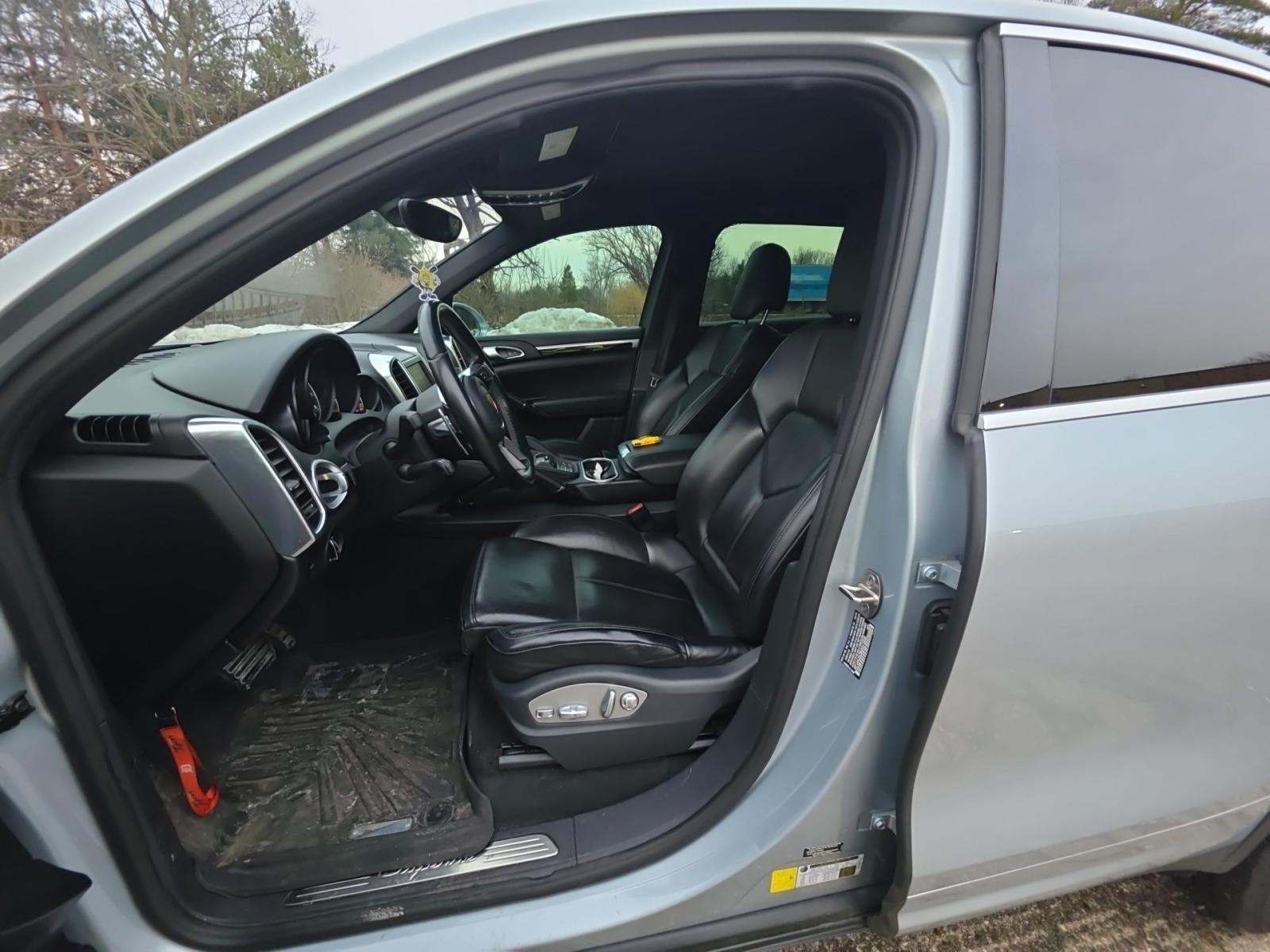 2016 Porsche Cayenne Base AWD