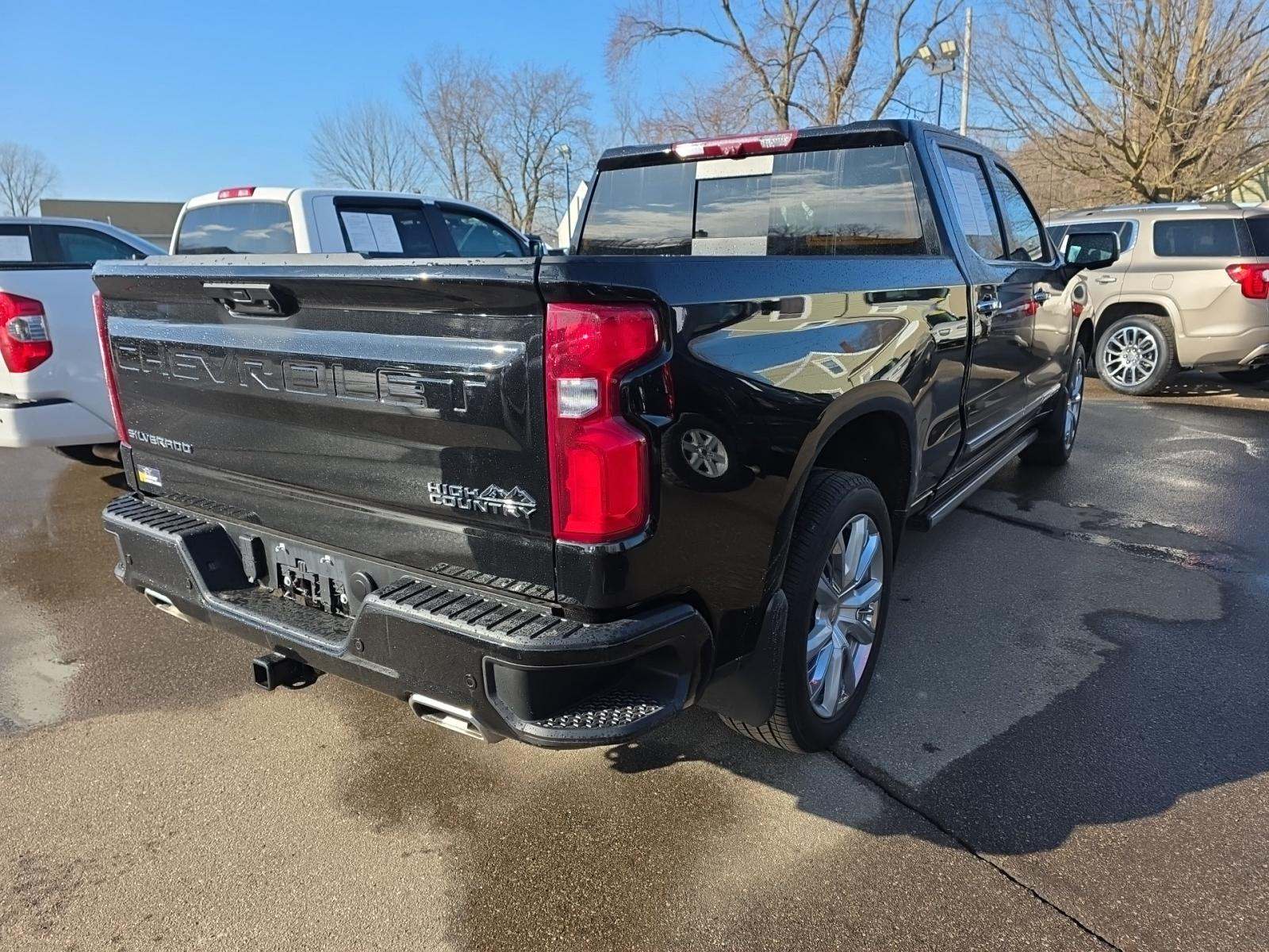 2023 Chevrolet Silverado 1500 High Country AWD