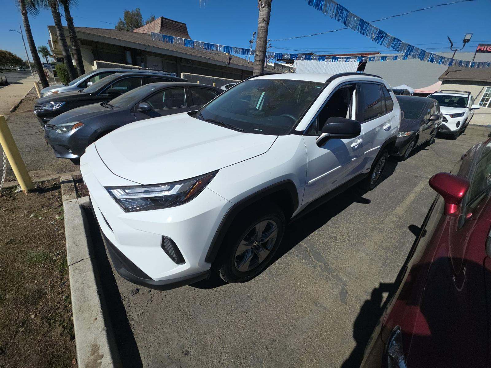 2024 Toyota RAV4 Hybrid LE AWD