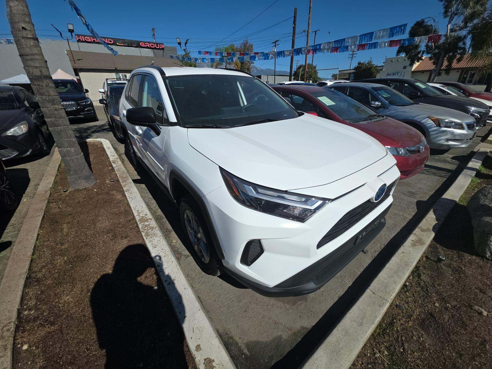2024 Toyota RAV4 Hybrid LE AWD