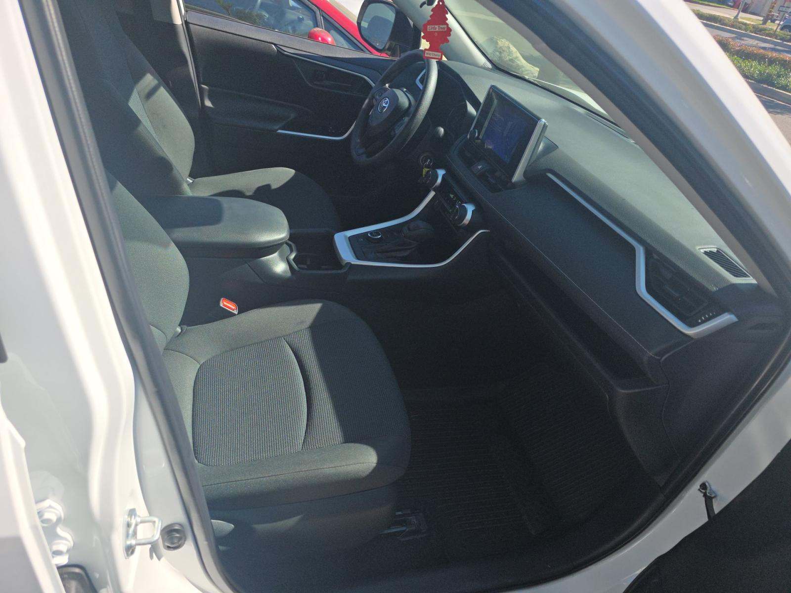 2024 Toyota RAV4 Hybrid LE AWD