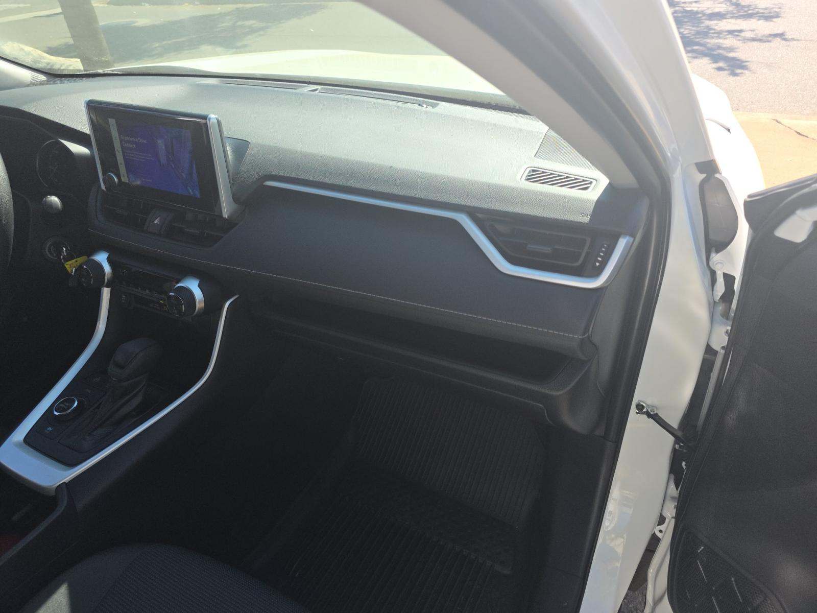 2024 Toyota RAV4 Hybrid LE AWD