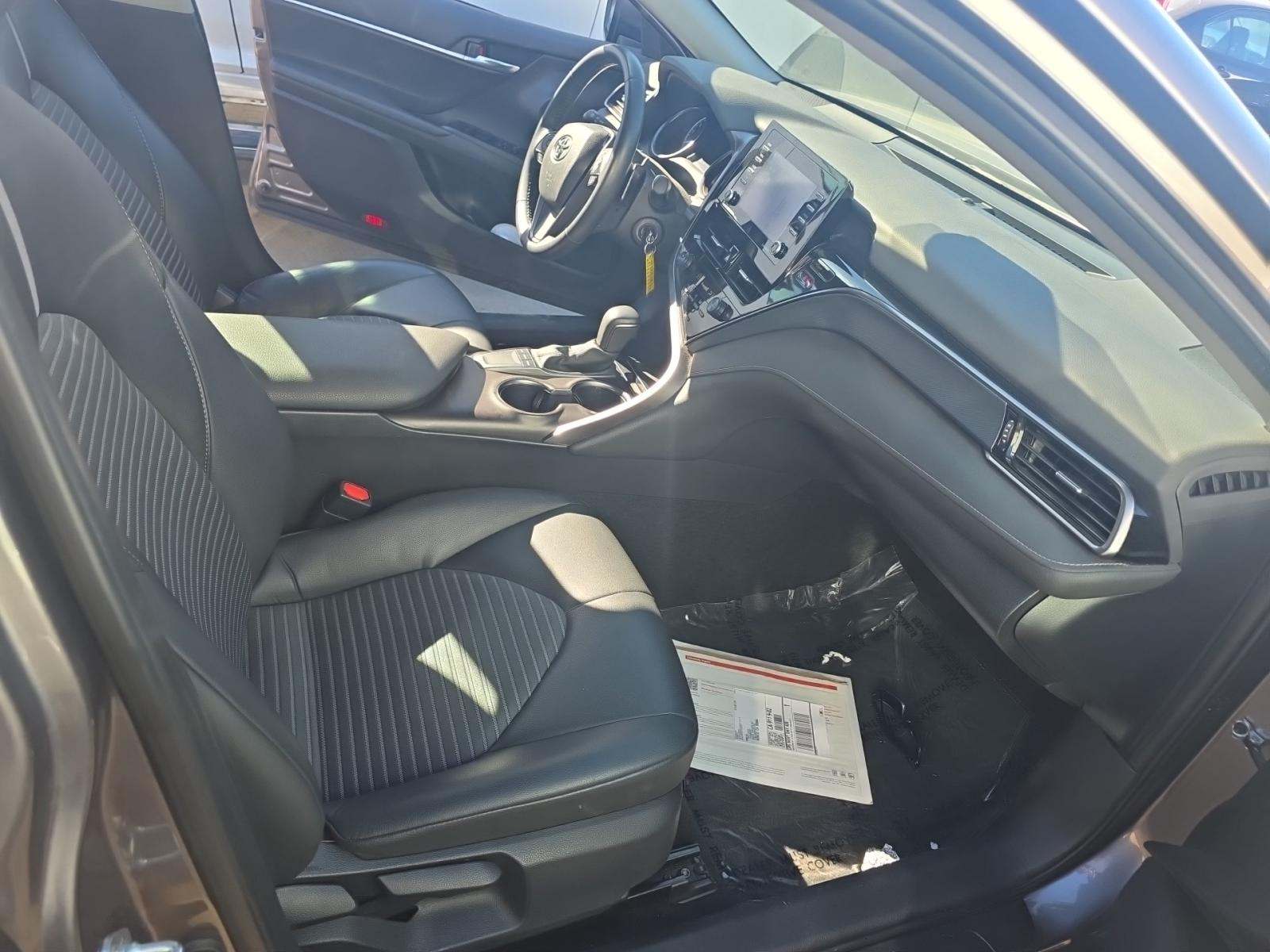 2024 Toyota Camry SE FWD