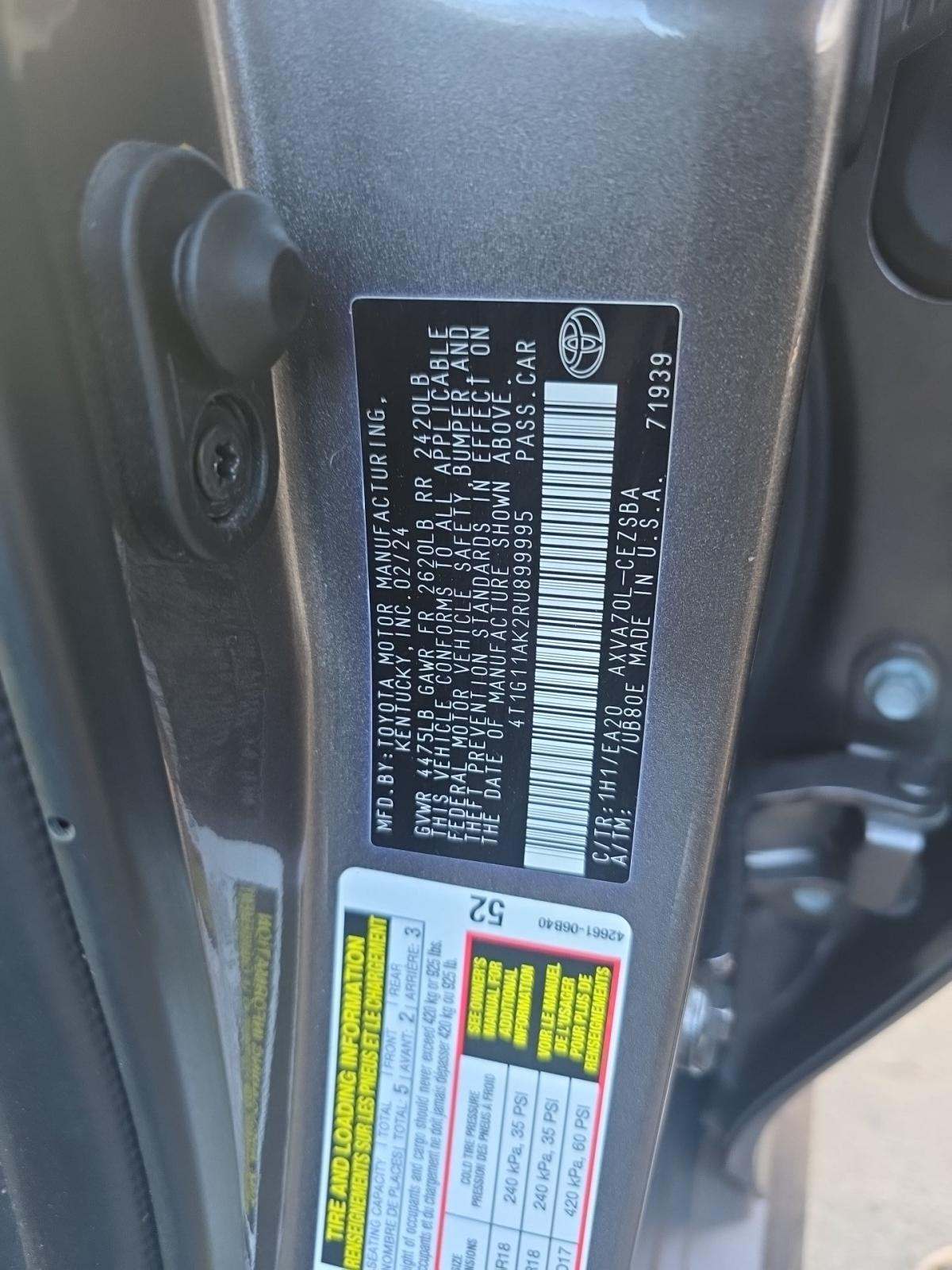 2024 Toyota Camry SE FWD