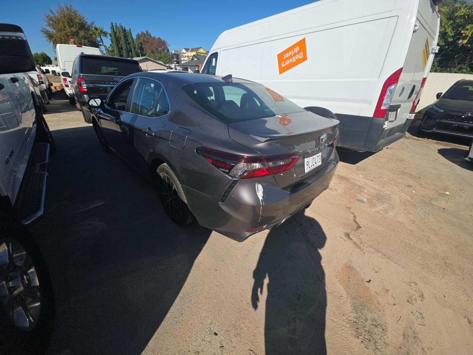 2024 Toyota Camry SE FWD