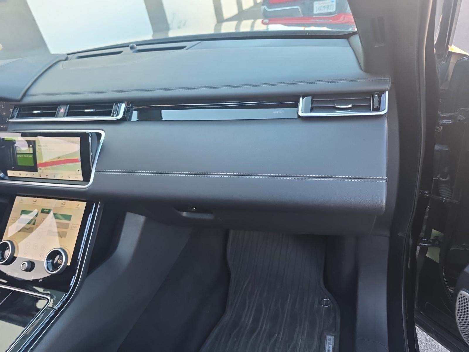 2018 Land Rover Range Rover Velar R-Dynamic HSE AWD