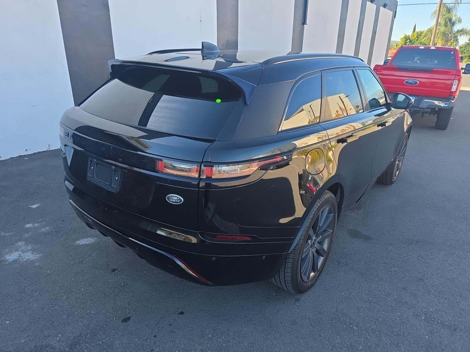 2018 Land Rover Range Rover Velar R-Dynamic HSE AWD