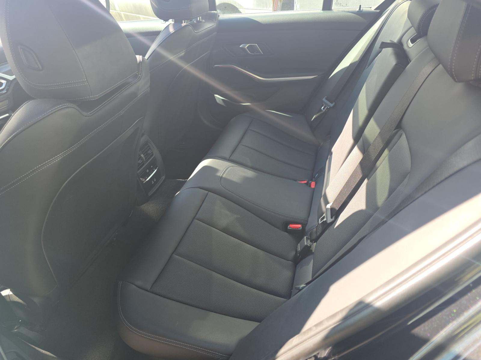 2024 BMW 3 Series 330i xDrive AWD