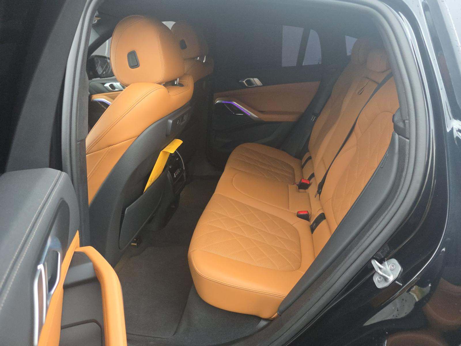 2023 BMW X6 xDrive40i AWD